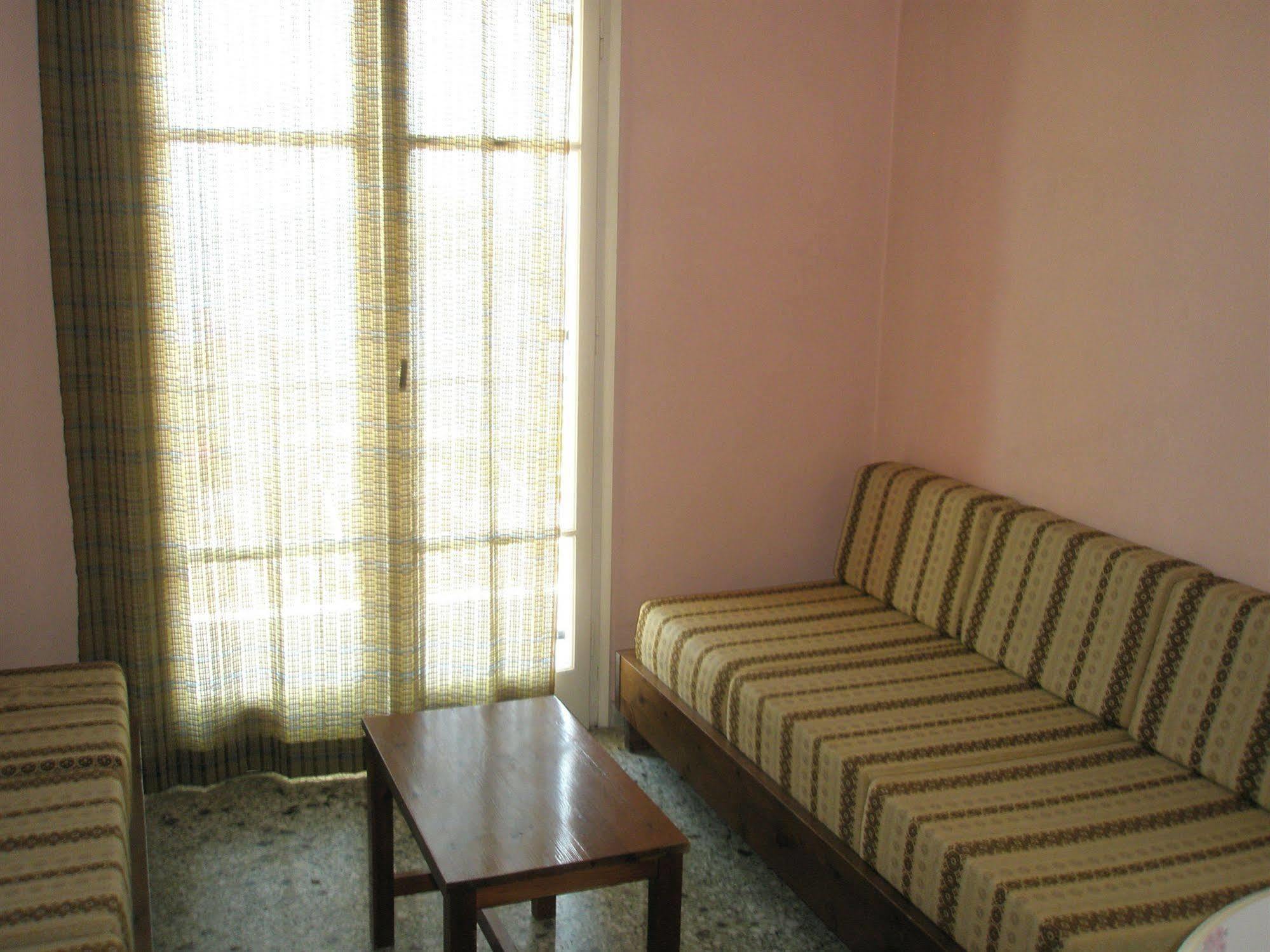 Faliraki Apartments Benitses  Luaran gambar